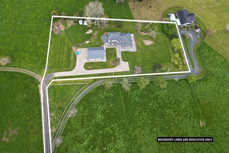 Photo of property in 18 Masters Road, Eureka, Hamilton, 3287