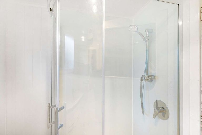 Photo of property in 28 Helena Street, Lumsden, 9730