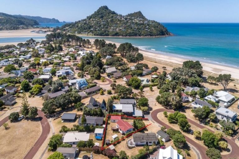 Photo of property in 17 Mccall Avenue, Pauanui, Hikuai, 3579