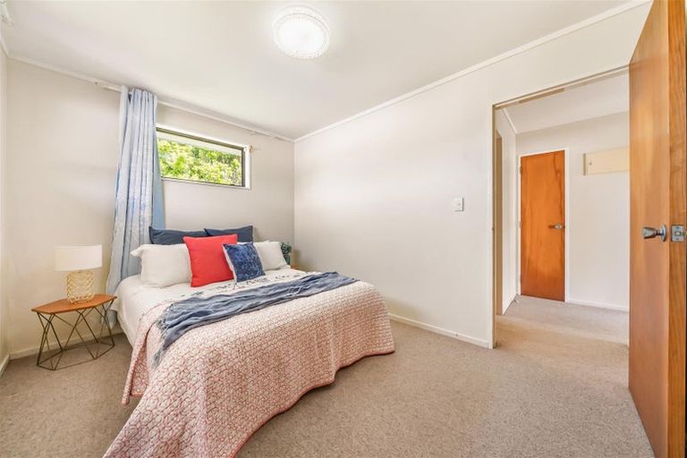 Photo of property in 93a Broderick Road, Johnsonville, Wellington, 6037