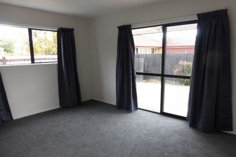 Photo of property in 2/34 Maxwell Street, Riccarton, Christchurch, 8041