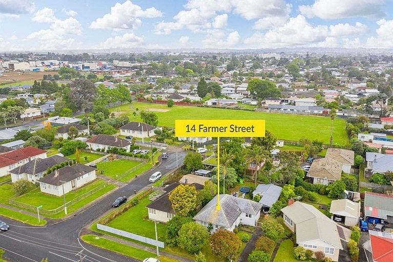 Photo of property in 14 Farmer Street, Mangere East, Auckland, 2024