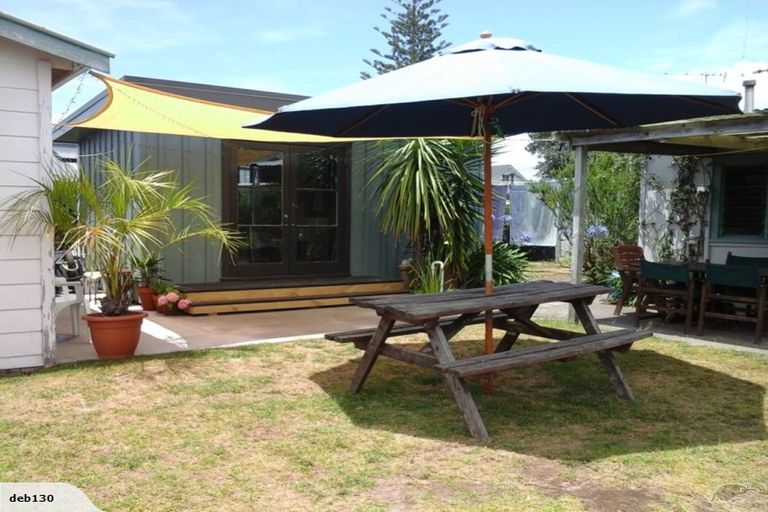 Photo of property in 110 Lincoln Road, Whangamata, 3620