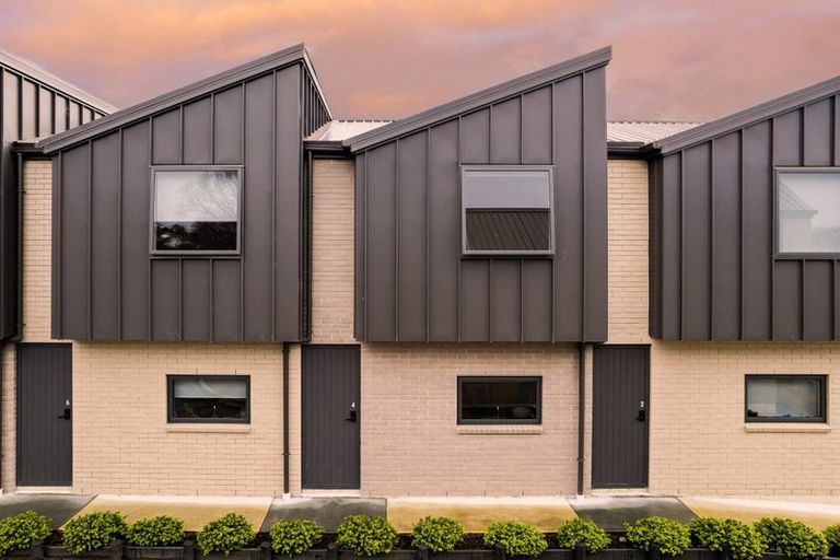 Photo of property in 4 Dallas Lane, Caversham, Dunedin, 9012