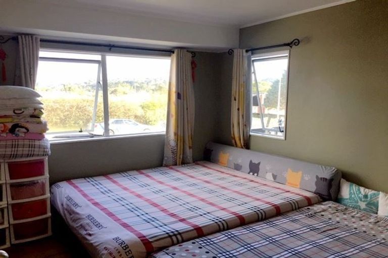 Photo of property in 163 Rathgar Road, Henderson, Auckland, 0610