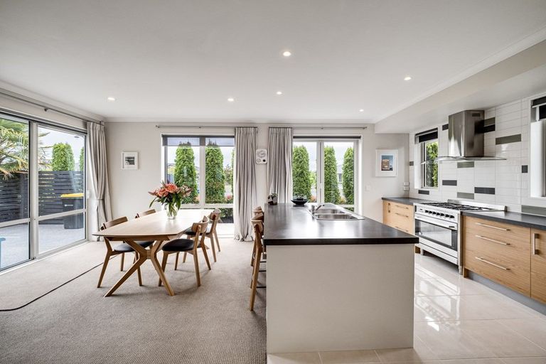 Photo of property in 14 Sovereign Boulevard, Kaiapoi, 7630
