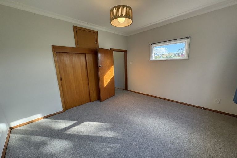 Photo of property in 17 Howard Road, Taradale, Napier, 4112