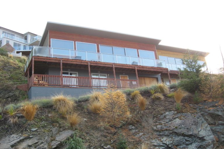 Photo of property in 22 Highview Terrace, Queenstown, 9300