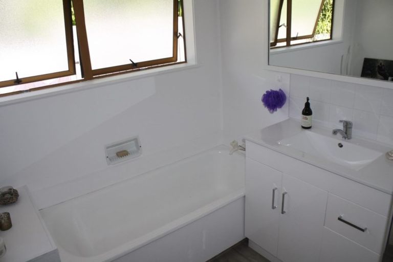Photo of property in 1/31 Hauraki Road, Hauraki, Auckland, 0622