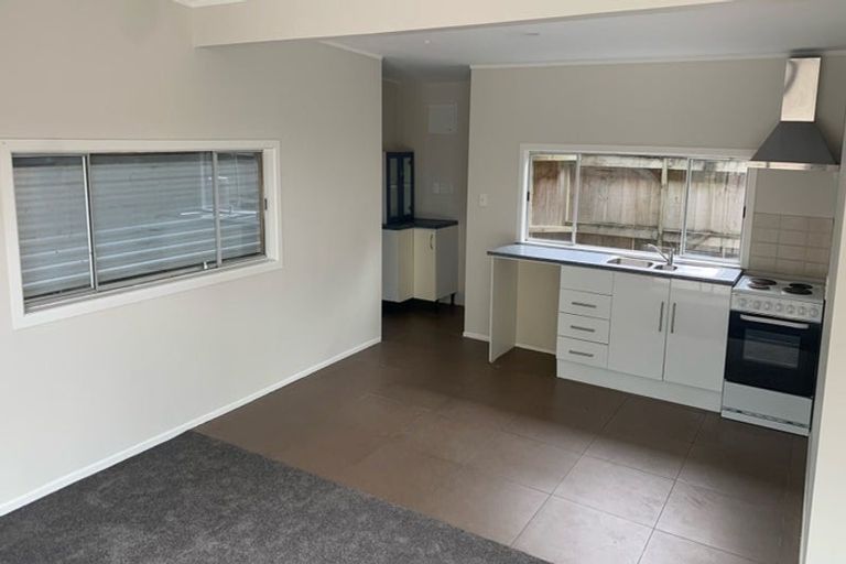 Photo of property in 135a Rosier Road, Glen Eden, Auckland, 0602