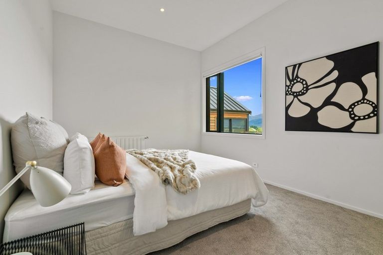 Photo of property in 44 Orford Drive, Jacks Point, Queenstown, 9371
