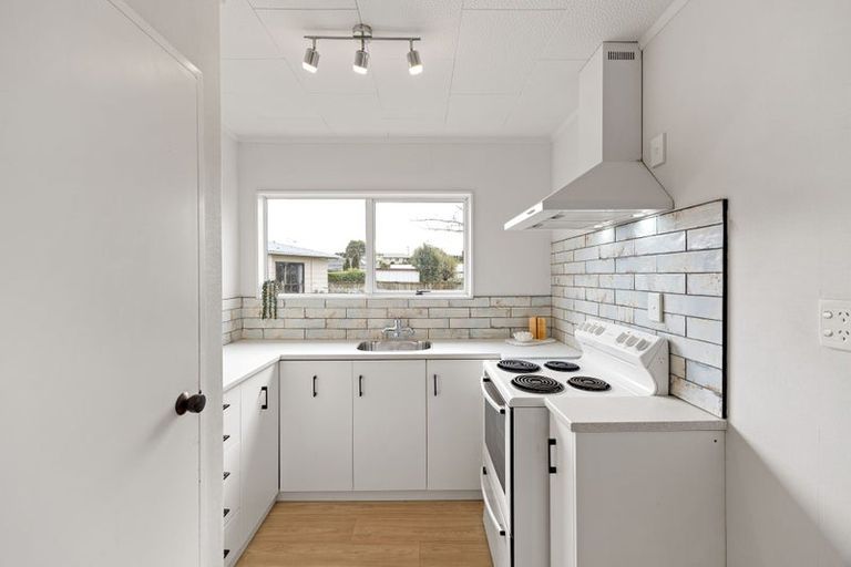 Photo of property in 11a Lloyd Drive, Nawton, Hamilton, 3200