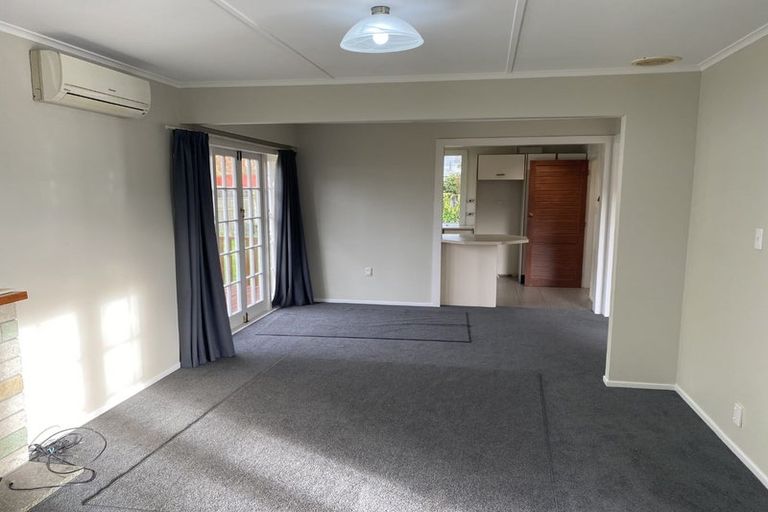 Photo of property in 30a Saint Ronans Avenue, Waterloo, Lower Hutt, 5011