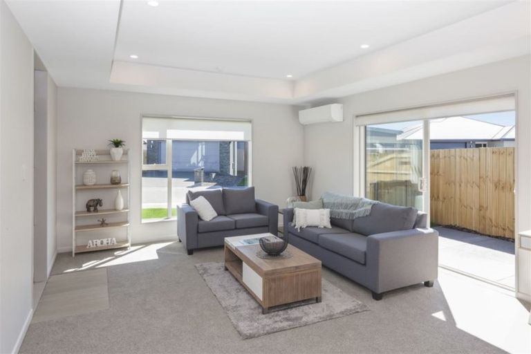 Photo of property in 8 Ardnave Lane, Broomfield, Christchurch, 8042