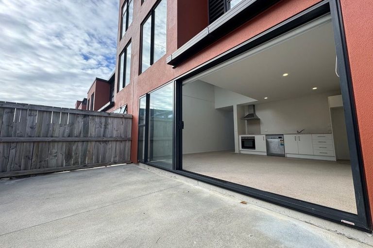 Photo of property in 17 Owens Place, Mount Maunganui, 3116