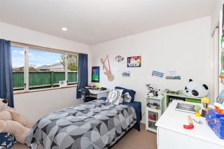 Photo of property in 36 Bethel Crescent, Bishopdale, Christchurch, 8053