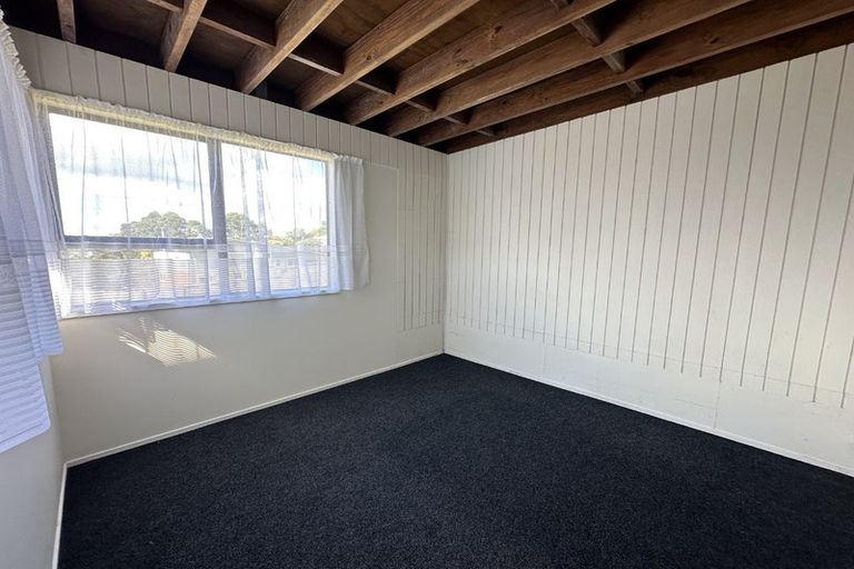 Photo of property in 3 Bleakhouse Road, Howick, Auckland, 2014