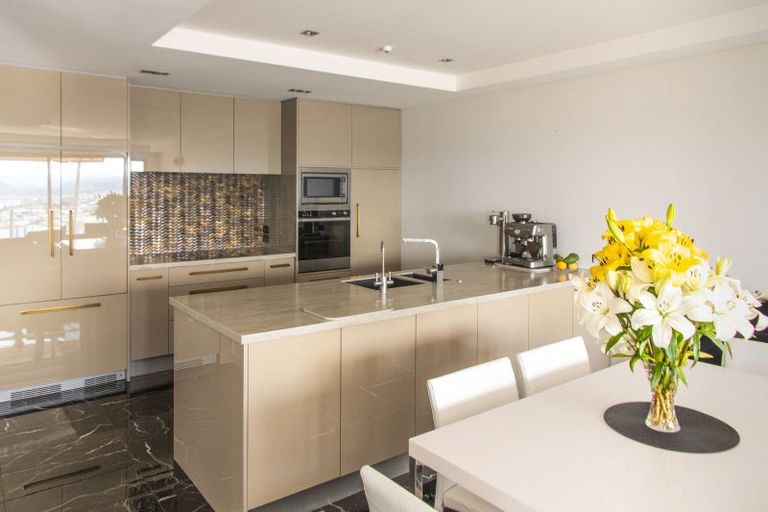 Photo of property in Northridge Apartments Stage Z, 2/22 Hospital Terrace, Hospital Hill, Napier, 4110