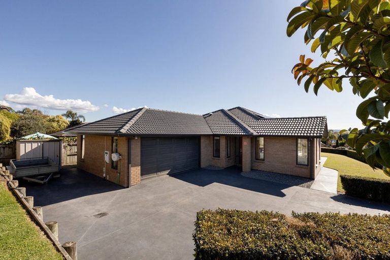 Photo of property in 7 Haden Place, Omokoroa, 3114