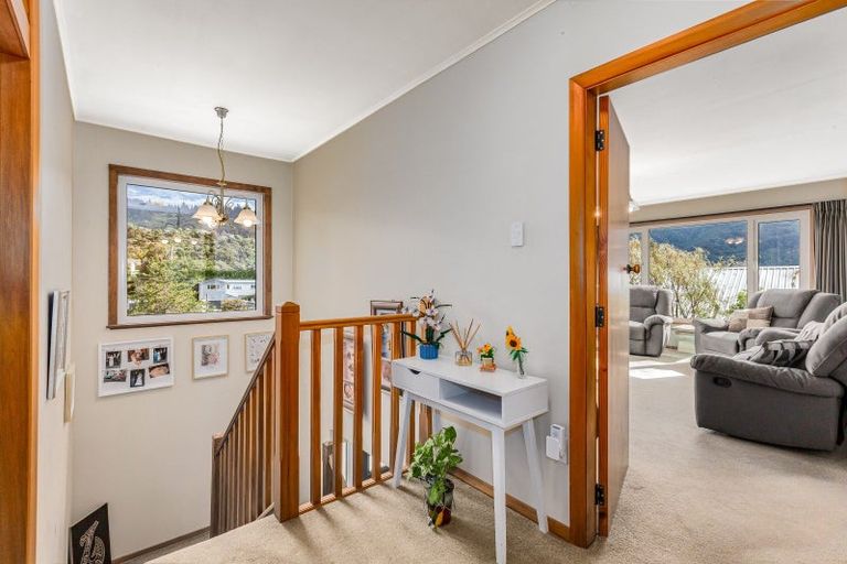 Photo of property in 25a Field Street, Silverstream, Upper Hutt, 5019