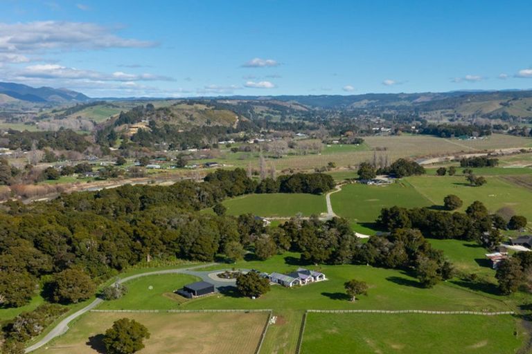 Photo of property in 51 Pigeon Valley Road, Wakefield, 7025