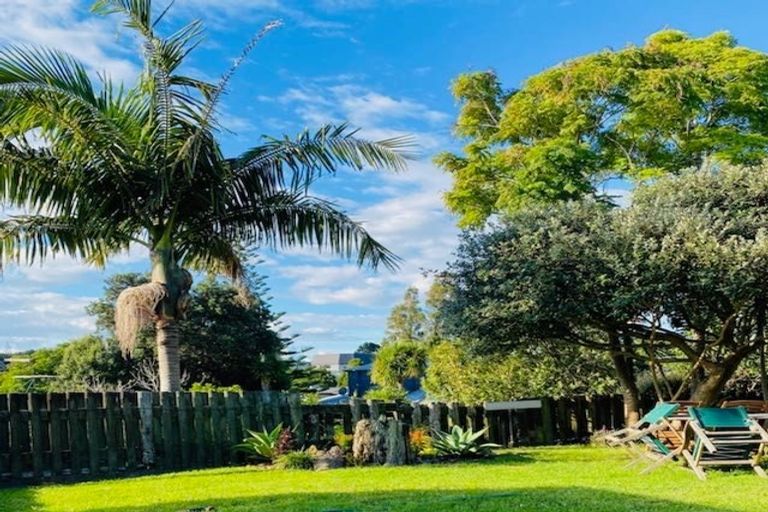 Photo of property in 9 James Street, Glenfield, Auckland, 0629