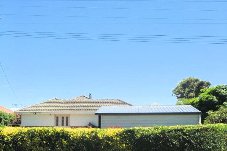 Photo of property in 36 Steadman Road, Broomfield, Christchurch, 8042