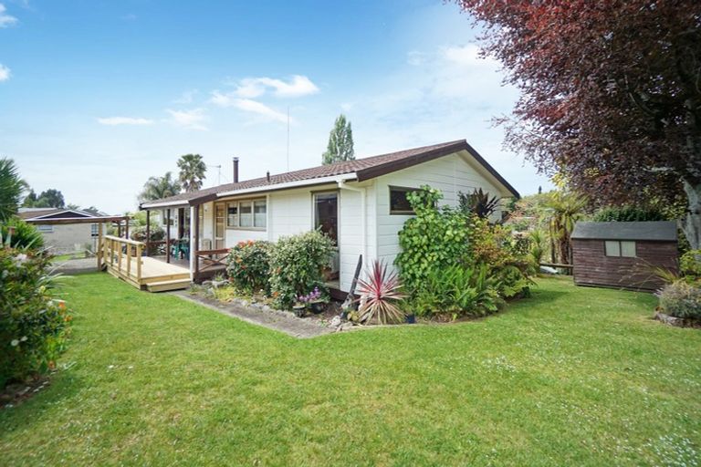Photo of property in 9 Mountbatten Place, Te Puke, 3119