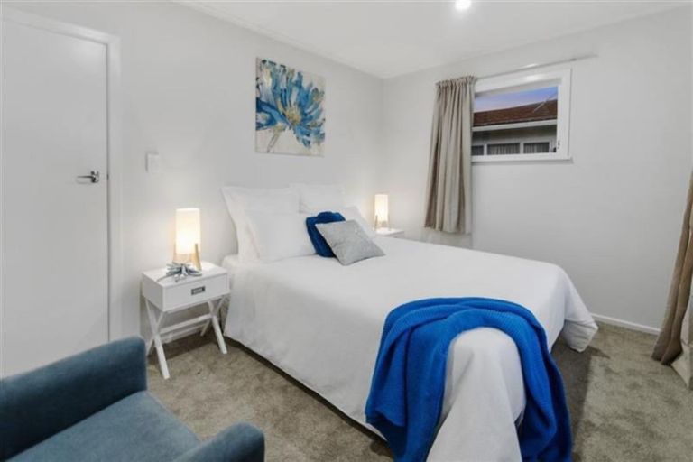 Photo of property in 128 Gloucester Road, Manurewa, Auckland, 2102