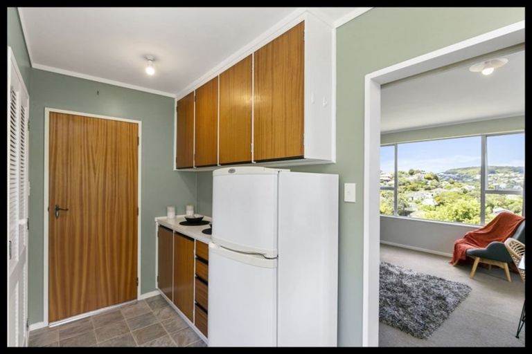 Photo of property in 16b Govind Grove, Ngaio, Wellington, 6035