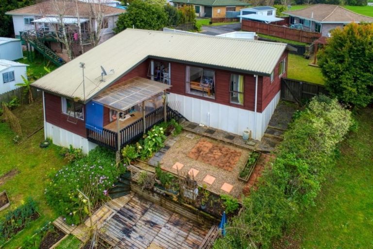 Photo of property in 6 Oakhaven Place, Ranui, Auckland, 0612