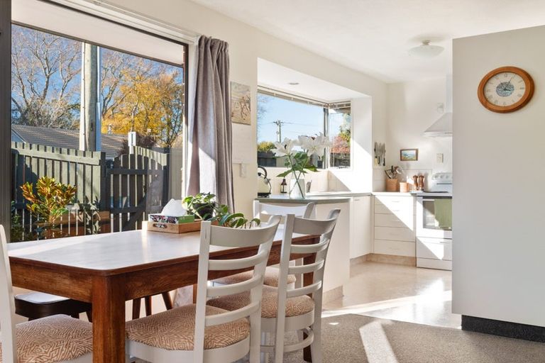 Photo of property in 54 Hansons Lane, Upper Riccarton, Christchurch, 8041