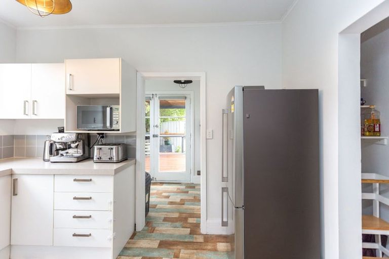 Photo of property in 16 Shirley Road, Mairehau, Christchurch, 8013