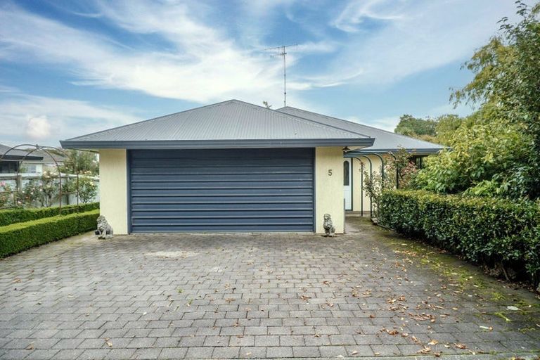 Photo of property in 5 Richard Pearse Drive, Temuka, 7920