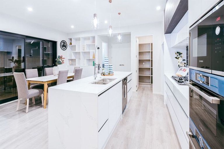 Photo of property in 27 Thistle Close, Beachlands, Auckland, 2018