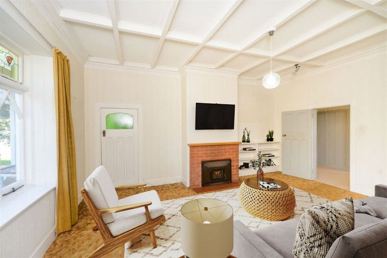 Photo of property in 42 Batt Street, West End, Palmerston North, 4410