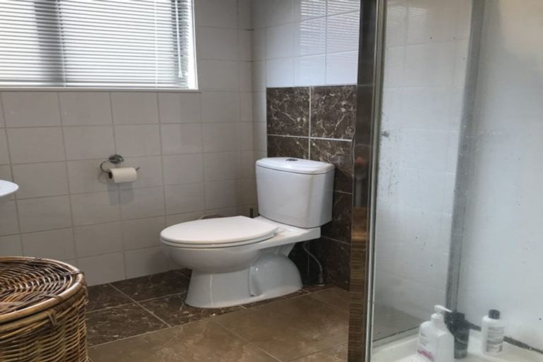 Photo of property in 4 Rotoma Rise, Clover Park, Auckland, 2019