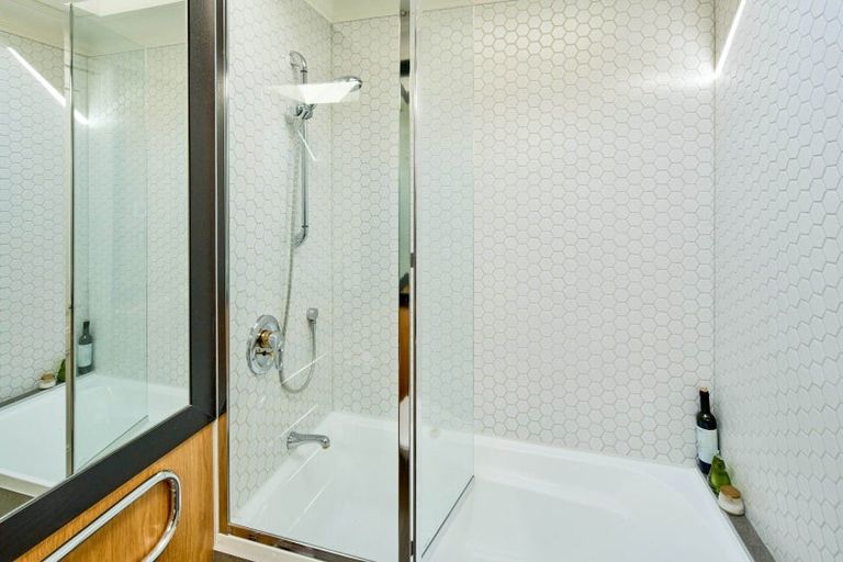 Photo of property in 318u9 Oriental Parade, Oriental Bay, Wellington, 6011