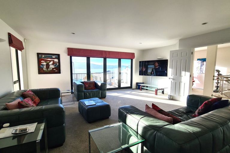 Photo of property in 22u7 Oriental Terrace, Oriental Bay, Wellington, 6011