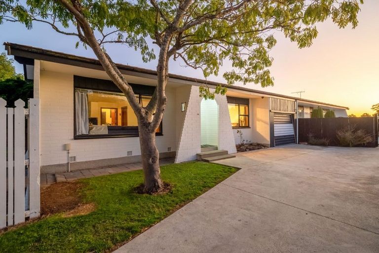 Photo of property in 18 Heaphy Place, Casebrook, Christchurch, 8051