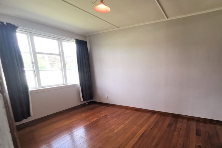 Photo of property in 4 Dufek Crescent, Wigram, Christchurch, 8042