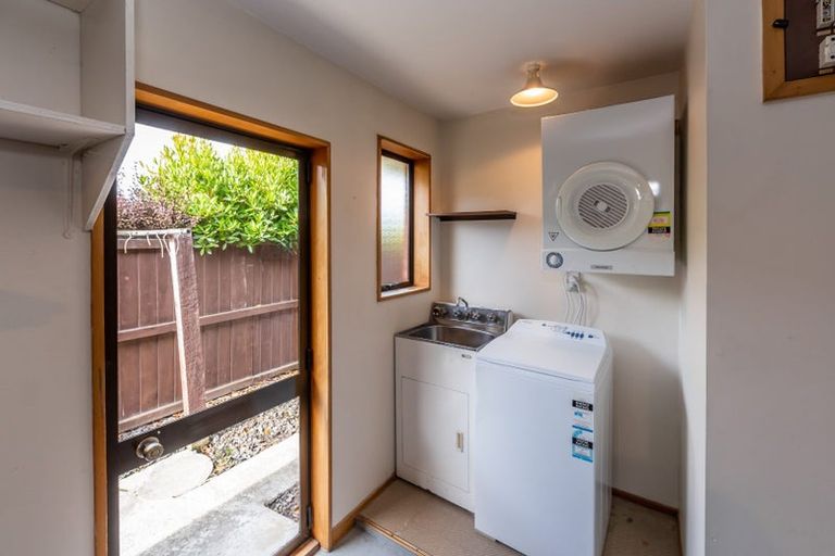 Photo of property in 2/180 Hawthornden Road, Avonhead, Christchurch, 8042