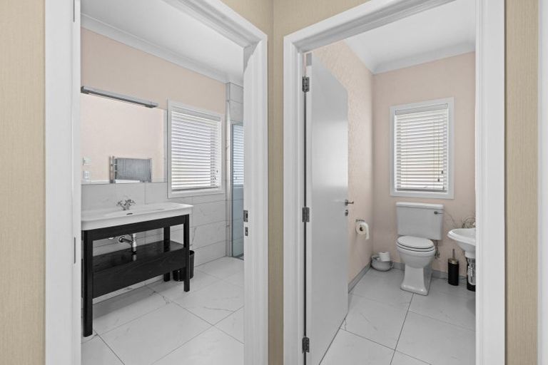 Photo of property in 46 Te Mata Road, Havelock North, 4130