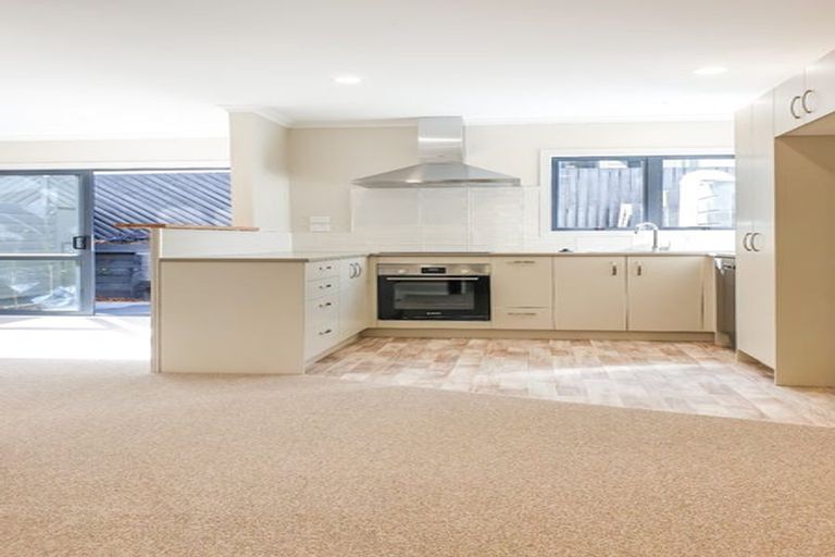 Photo of property in 3u2 Palmerston Street, Hamilton Central, Hamilton, 3204