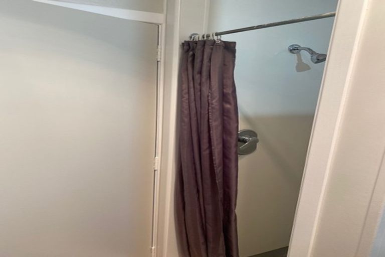 Photo of property in 89 Awanui Street, Merrilands, New Plymouth, 4312