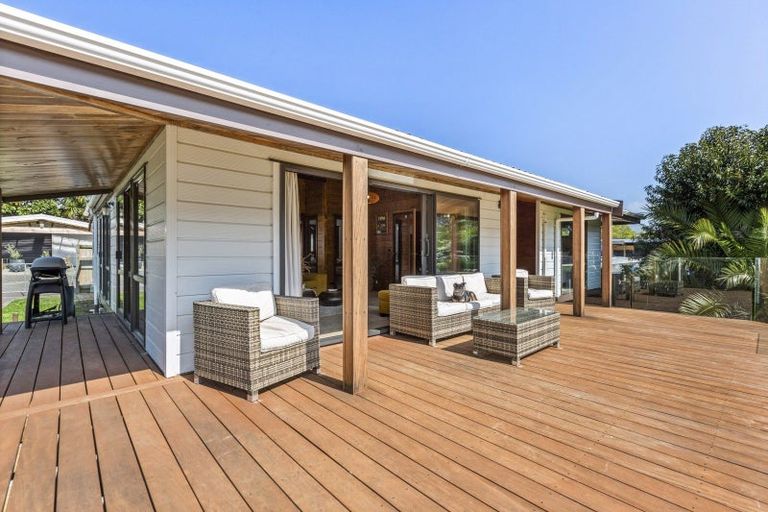 Photo of property in 23 Cliff Street, Raglan, 3225