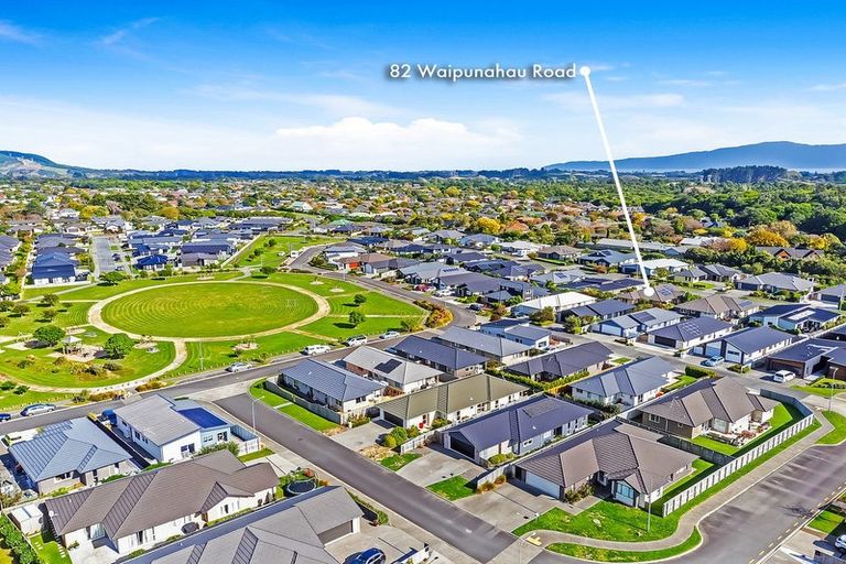 Photo of property in 82 Waipunahau Road, Waikanae, 5036