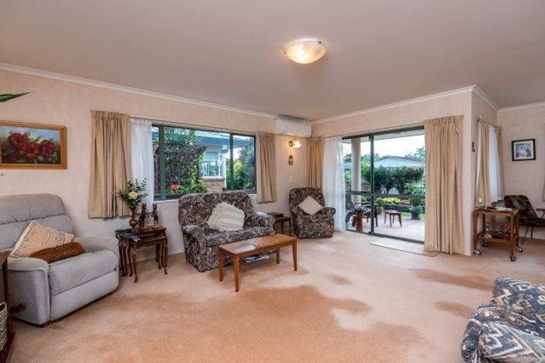 Photo of property in 8a Brighton Road, Kensington, Whangarei, 0112