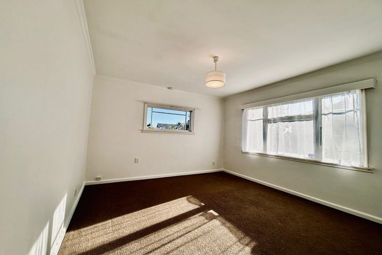 Photo of property in 1/98 Memorial Avenue, Ilam, Christchurch, 8053