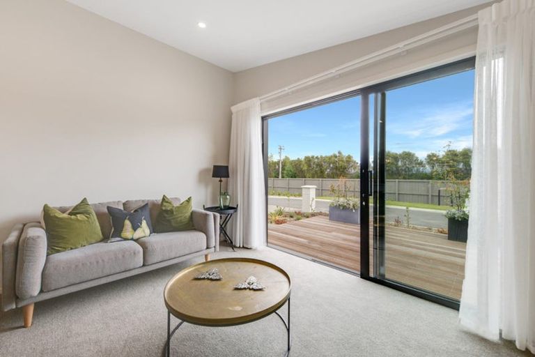 Photo of property in 190 State Highway 2, Opaki, Masterton, 5871